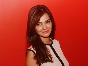 Pesona Cut Tari Saat Makan hingga Manfaat Minum Kopi untuk Berat Badan