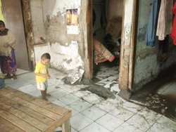 Efek Lumpur di Dekat Marunda, Usaha Tutup dan Warga Terjaga Kala Malam