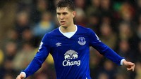 John Stones didatangkan Everton dari Barnsey pada 2013 dengan tebusan 3 juta pound sterling. Dia tampil oke hingga akhirnya dibeli mahal oleh Manchester City seharga 47,5 juta pound sterling. (Foto: Stephen Pond/Getty Images)