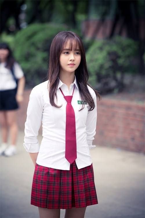 5 Drama Korea Yang Dibintangi Artis Muda Cantik Kim So Hyun