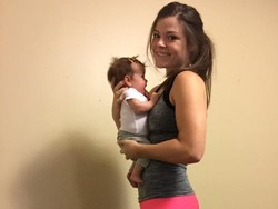 Rebecca Sukses Dapatkan Perut Six Pack dalam 6 Bulan Setelah Melahirkan