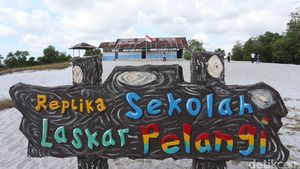 Yang Wajib Didatangi di Belitung: SD Laskar Pelangi