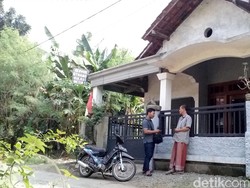 Penampakan Rumah Bangkit, Perakit Senpi di Jombang yang Digerebek Polisi