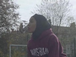 Hijabers Ini Buat Petisi Agar Diizinkan Tanding Basket Memakai Jilbab