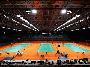 Tim Bulutangkis Indonesia Jajal Arena Pertandingan