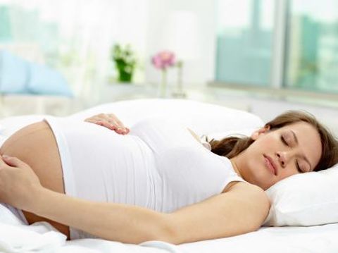 5 Tips Mengatasi Sulit Tidur Ketika Hamil