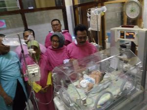 RSU Soetomo Telah Merawat Bayi Berkepala Dua Sebanyak 6 Kasus