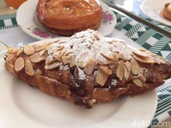 Tiong Bahru Bakery: Mencicip Kouign Amann dan Croissant yang Populer di Tiong Bahru