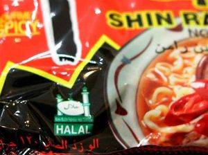 Mie Instan Korea Bersertifikat Halal Populer di Kalangan Muslim