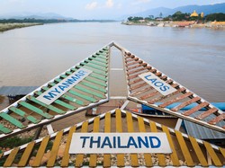 5 Tips Berwisata di Perbatasan Antar Negara