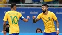 Berkat kemenangan ini, Brasil memuncaki klasemen akhir Grup A dengan perolehan lima poin dari tiga laga. Mereka akan menghadapi Kolombia di babak perempatfinal. Fernando Donasci/Reuters.