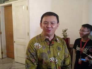 Ahok: PDIP Keberatan Kita Maju Independen, Takut Deparpolisasi di Anak-anak Muda Ahok: PDIP Keberatan Kita Maju Independen, Takut Deparpolisasi di Anak-anak Muda