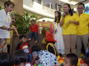 Selain Nutrisi dan Stimulasi, Cinta Ayah Bunda dan Aspek Penting Pola Asuh Anak