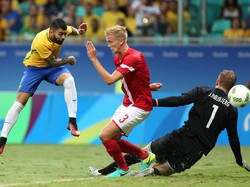 Brasil Akhirnya Lolos