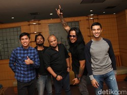 Element Daur Ulang Hits Cinta Tak Bersyarat