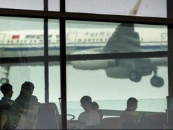 China Usulkan Denda Rp90 Juta bagi Penumpang Pesawat yang Kasar