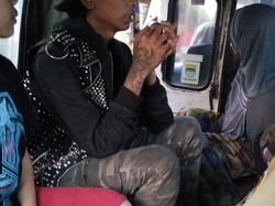 Begini Aksi Pengamen Punk di Angkot Bandung yang Meresahkan Warga