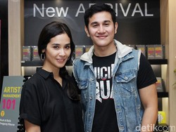 Di Balik Alasan Vino G Bastian Hanya Follow Instagram Marsha Timothy