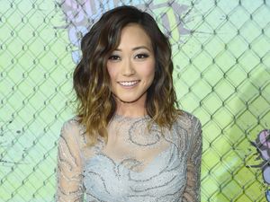 Kenalan dengan Karen Fukuhara, Pemeran Katana di Suicide Squad