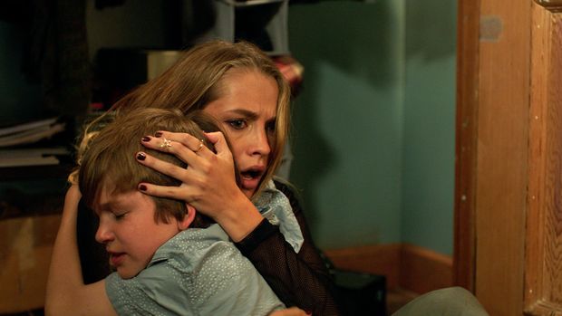 LIGHTS OUT Film Lights Out. (Dok. Warner Bros)