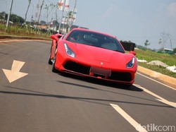 Gabung ke Sauber, Kimi Raikkonen Koleksi 3 Mobil Ferrari