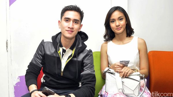 Verrell Bramasta dan Nesya Marcella, Teman tapi Mesra