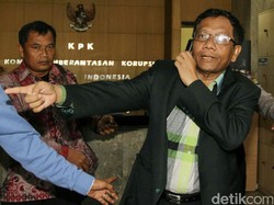 Dua Mantan Ketua MK Kritik MKD yang Pulihkan Nama Baik Setya Novanto