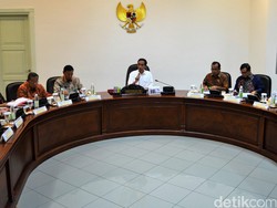 Jokowi Wacanakan Bentuk Badan Khusus Pancasila Langsung di Bawah Presiden