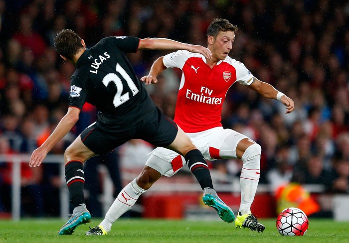 Klopp Tak Terpengaruh dengan Masalah di Pertahanan Lawan