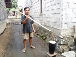 Kisah Ardi Pembuat Kiling Tradisional di Banyuwangi