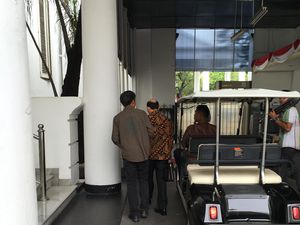 Soal Isu Menteri ESDM Berpaspor AS, Staf Khusus: Pada Waktunya Akan Dijelaskan