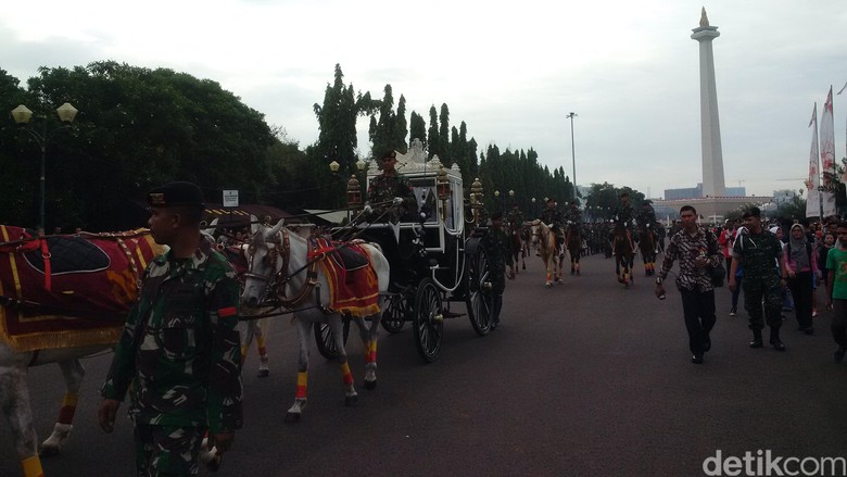 Gladi Kotor 17 Agustus, Kereta Kencana Ki Jaga Raksa 