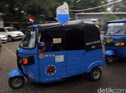 Dishub DKI: Bulan Ini, Bajaj Merah Harus Segera Jadi Biru