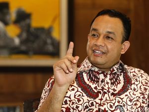 Anies Baswedan dan Hobi Memelihara Burung Anies Baswedan dan Hobi Memelihara Burung