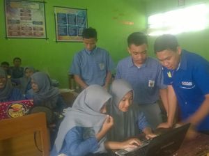 Memasarkan Batik Hingga Perangi Pelecehan Seksual via Digital