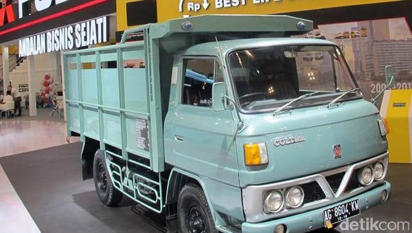 Nostalgia Truk Colt Klasik Mitsubishi
