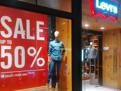 Levis Diskon Sampai 50%, Kemeja Mulai dari Rp 300 Ribu