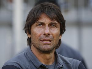 Sedang Butuh Bek, Conte Akui Kesulitan Mendapatkan Pemain Incaran