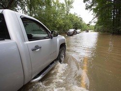 5 Orang Tewas dan 24 Ribu Warga Mengungsi Akibat Banjir di Filipina