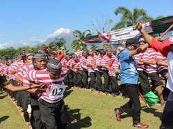 Napi Lapas Porong Lomba Terompah Sepanjang 30 Meter