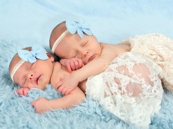 Bayi Baru Lahir Dipakaikan Bando, Akankah Merusak Ubun-ubun?