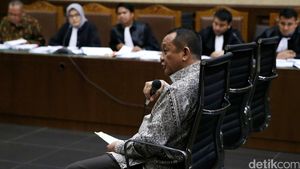 Eks Sekretaris MA Nurhadi Bersaksi di Pengadilan Tipikor
