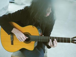 Single Old Stories Tandai Proyek Solo Gerald Situmorang