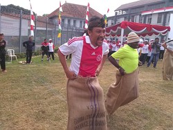 Sukacita Napi Koruptor di Lapas Sukamiskin Sambut HUT RI