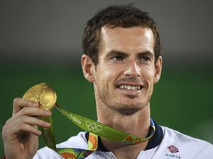 Andy Murray Pertahankan Medali Emas