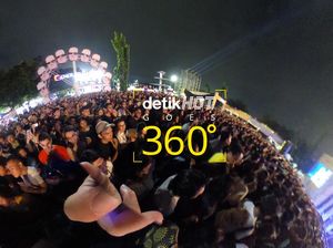 Lautan Penonton We The Fest 2016