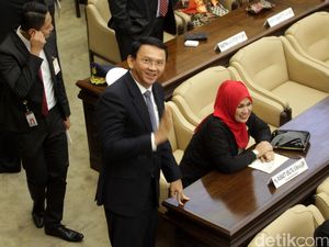 Sudah Bertemu, Ahok: Bu Mega Dukung Saya dan Djarot Berpasangan di Pilgub Sudah Bertemu, Ahok: Bu Mega Dukung Saya dan Djarot Berpasangan di Pilgub