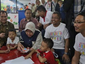 Telkom Pasok CCTV Jaga Anak di Pasar Wonokromo