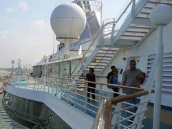 Wanita China Jatuh dari Kapal Pesiar dan Selamat Setelah 38 Jam di Laut
