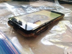 Nexus 6P Dilaporkan Meledak